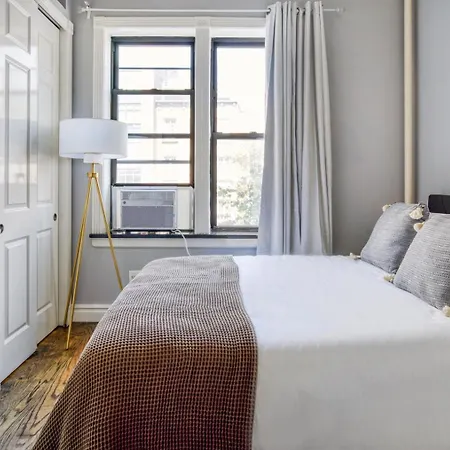 Apartment W Village 1br W Wd Elevator Nr A Train Nyc-887 New York