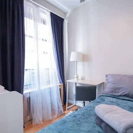 3br Two Blocks To Park Elevator, Laundry, Virtual Doorman * New York