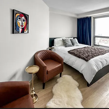 Nyc 5th Ave Park Penthouse Balcony 3bedroom Oasis Apartment