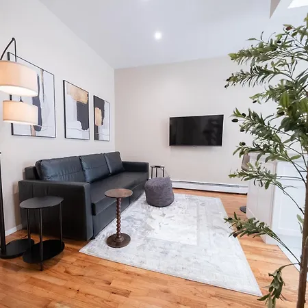 Apartment Sunlit 2br Park North Elevator & Laundry New York