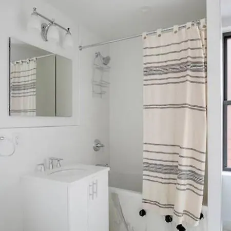 3br Furnished Loft In Midtown West *