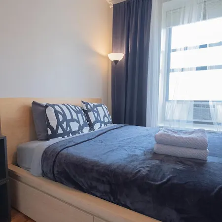 3br Two Blocks To Park Elevator, Laundry, Virtual Doorman *