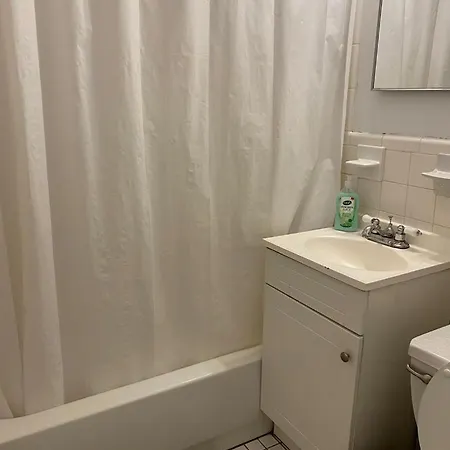 5 Bedroom 2 Bath I Full Floor I Midtown * New York