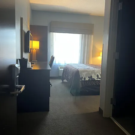Cresthaven Jamaica-jfk Hotel