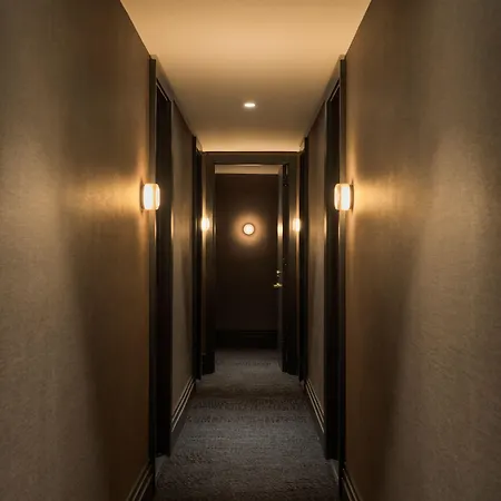 Hotel The Moore, City, A Member Of Design 4*