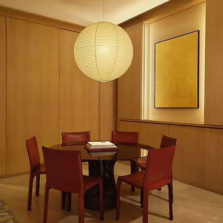 The Moore, City, A Member Of Design 4*