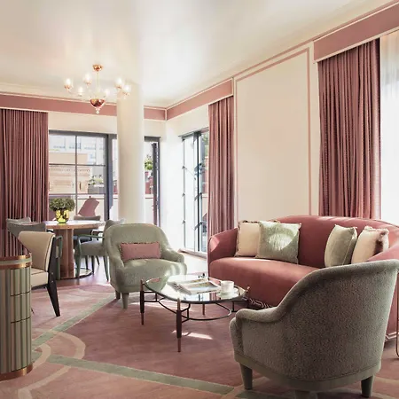 Fouquet's Hotel 5*
