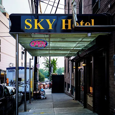 Sky Flushing/laguardia Airport Hotel 4*
