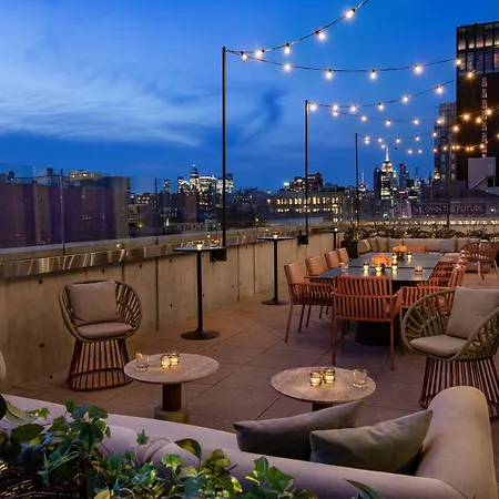 Moxy Nyc Lower East Side Hotel