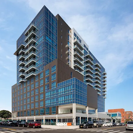 Hotel Four Points By Sheraton Flushing