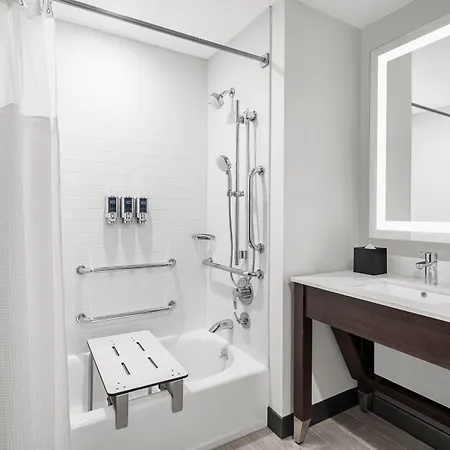 Four Points By Sheraton Flushing Hotel New York
