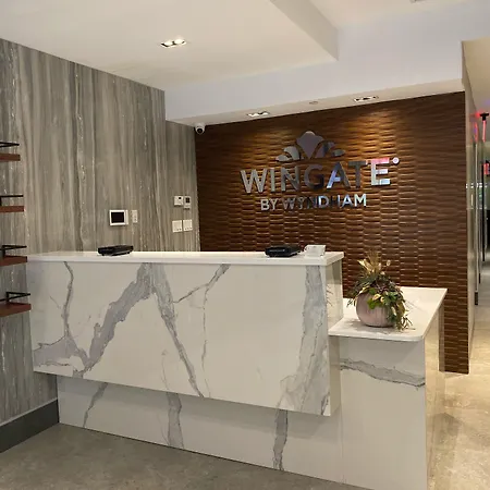 Hotel Wingate By Wyndham Midtown South/5th Ave