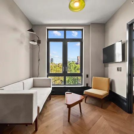 Freeman 503 By Rove Travel - 1br With Shared Amenities * New York