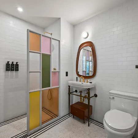 Holiday home Freeman 901 By Rove Travel - With Shared Amenities