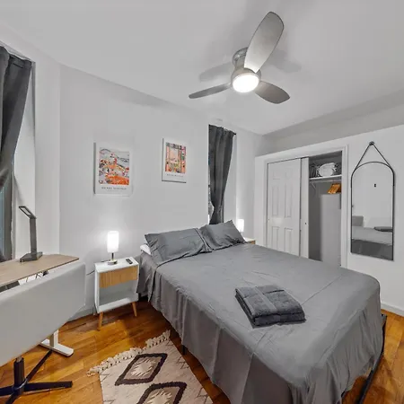 Times Square Heart - The Global Nook - Cozy Private Guest house