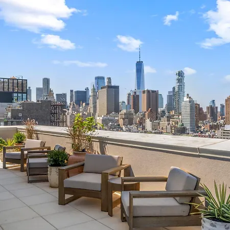 Freeman 901 By Rove Travel - With Shared Amenities * New York