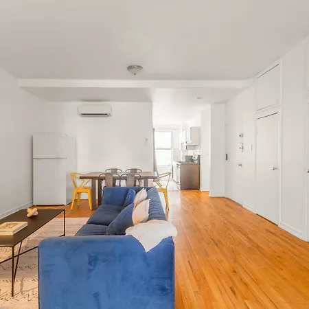 Spacious 3br - Walk To Times Square, Empire State Building And More! Apartment