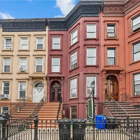 Tranquil 2 Bedroom In Brooklyn * New York