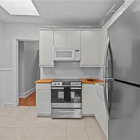 Apartment Tranquil 2 Bedroom In Brooklyn *