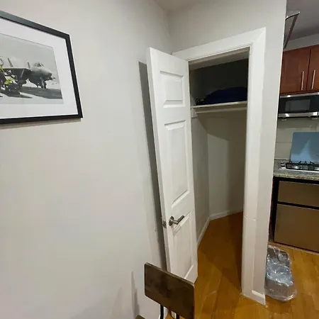 Apartment Union Square With Kitchen -shared Bathroom *