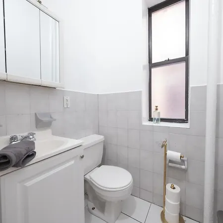 Spacious 3br Near Columbia Uni & Riverside Park Apartment New York