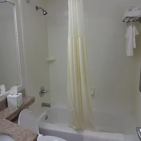 Lexington Hotel 2*