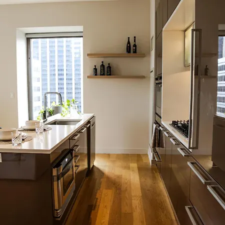 Premier Host - Luxurious Stunning High-floor Corner 2-bedroom