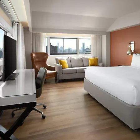 Millennium Hilton One Un Plaza 4*