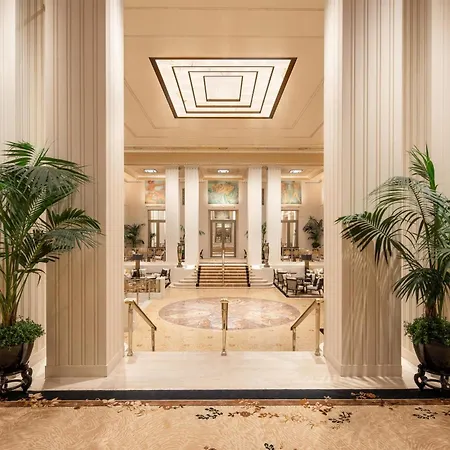 Waldorf Astoria 5*