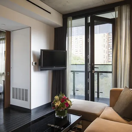 Hotel Sixty Les
