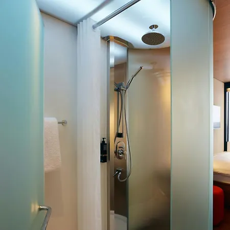 Hotel Citizenm Times Square 4*