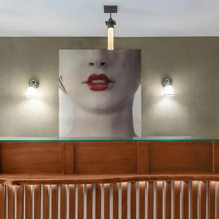 Solita Soho 3*