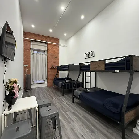 Apartment 31 Street Broadway New York