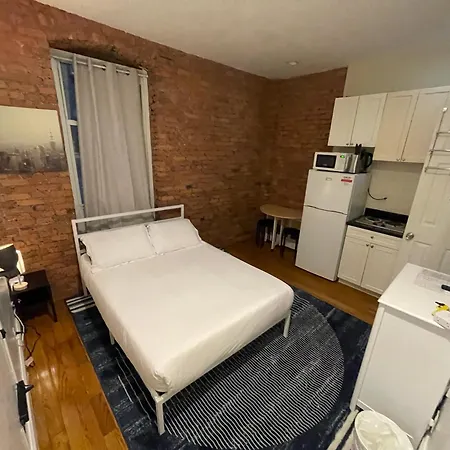 Apartment Nest 1 Bedroom With Kitchenette 4*