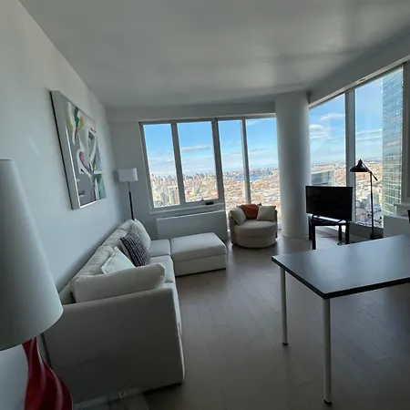 Apartment Luxury 2 Bedrooms 2 Bathrooms Corner Breathtaking Views Modern Retreat