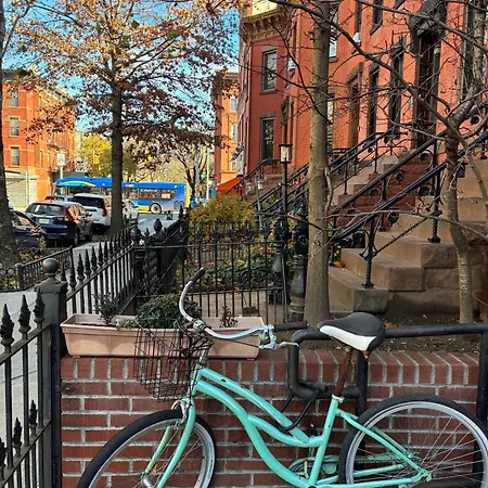 Brooklyn - Bed-stuy - Spacious Private 2br 4* New York