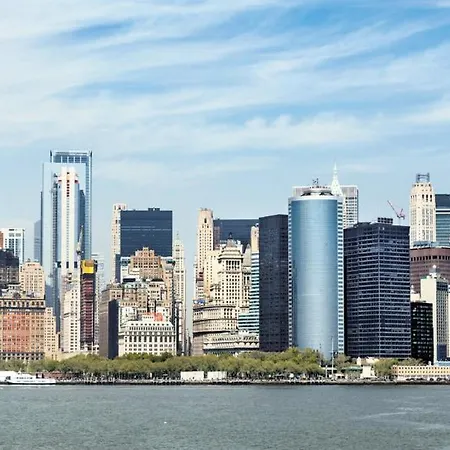 The Cosmo Outstand Nyc - Private Near Times Square Guest house *