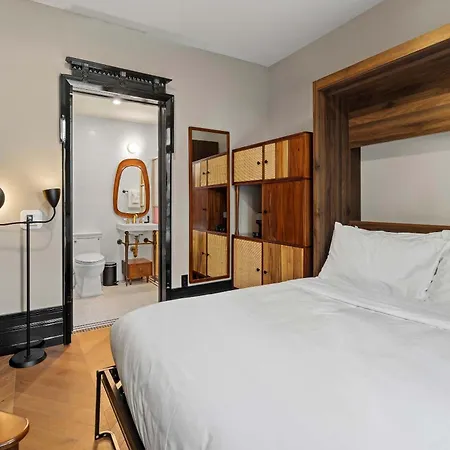 Holiday home Freeman 201 By Rove Travel - 2br With Shared Amenities *