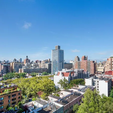 Sunny 3 Bedroom 1 Bath In Nyc Apartment
