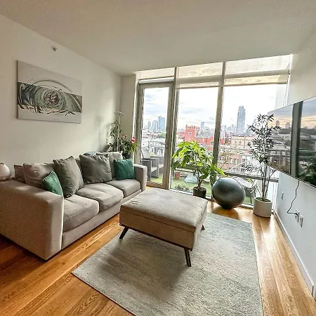 Penthouse In Greenpoint Apartment New York