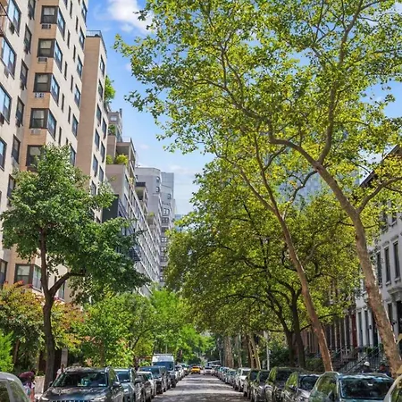 Apartment Gorgeous 2 Bedroom In Ues *