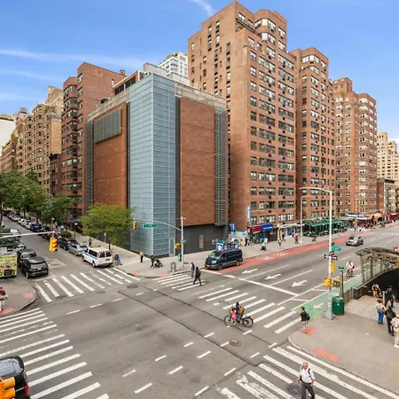 Apartment Gorgeous 2 Bedroom In Ues *