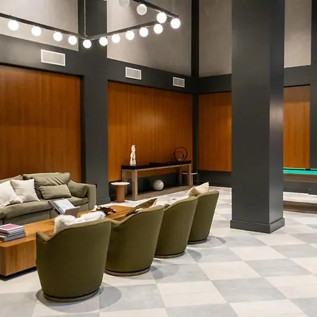 Lux Bronx Rooftop, Pool, Gym, Cinema New York