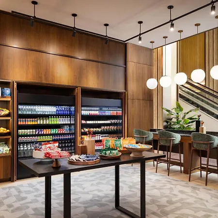 Hyatt Regency Times Square Hotel 4*