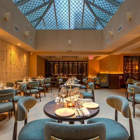 Four Points By Sheraton Manhattan Soho Village