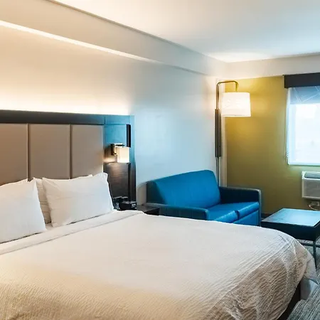Express Maspeth By Ihg New York
