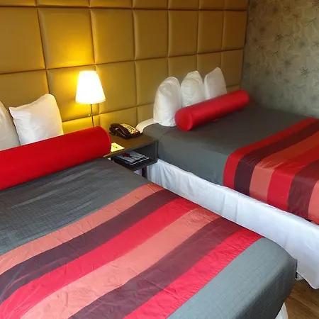 Super 8 By Wyndham Brooklyn / Park Slope 3*