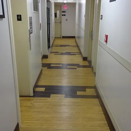 Hotel Super 8 By Wyndham Brooklyn / Park Slope New York