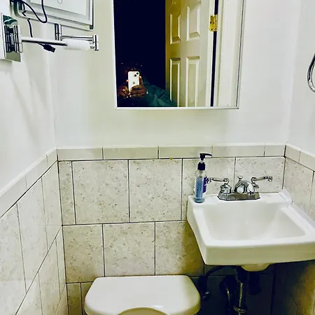 Large 3-bedrooms/2-bath Apt, One Block To Train * New York