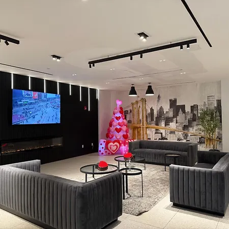 Nova Brooklyn Hotel 3*